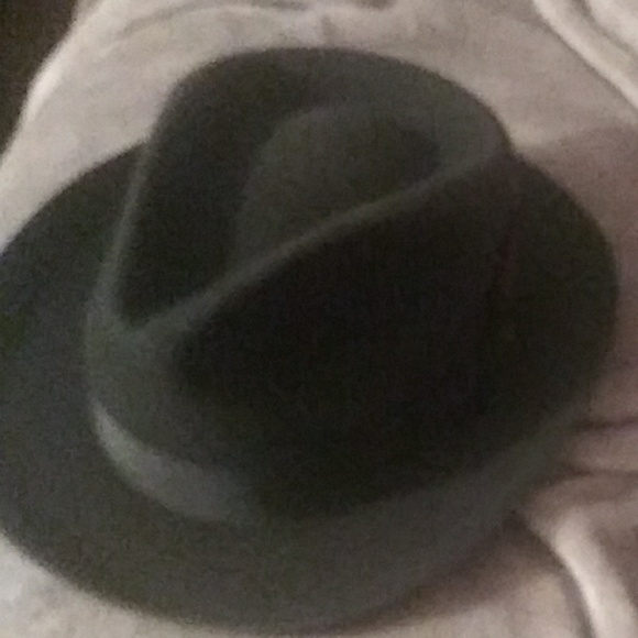 Hat - Picture 2 of 3